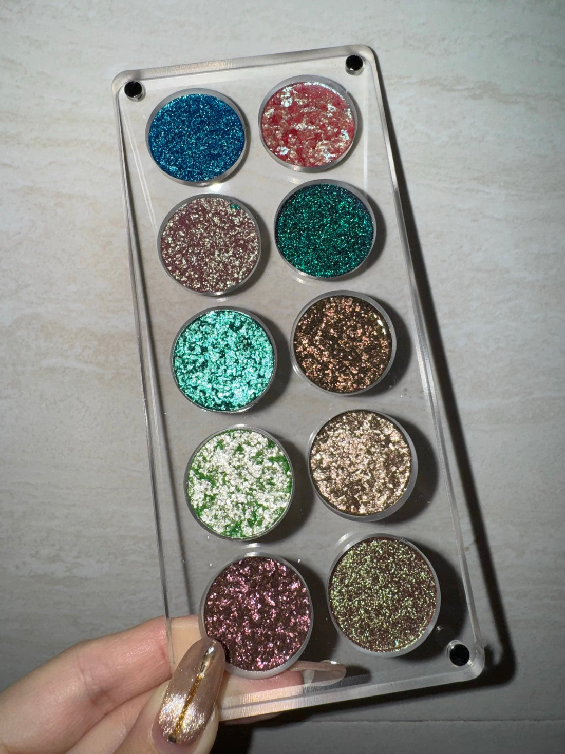10 Shades