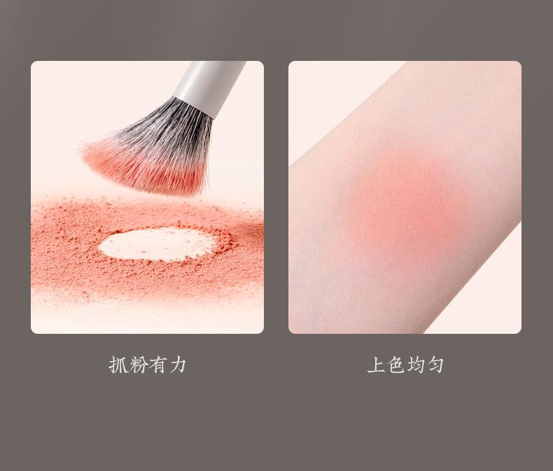 Rownyeon Blush Brush YM248 - Chic Decent