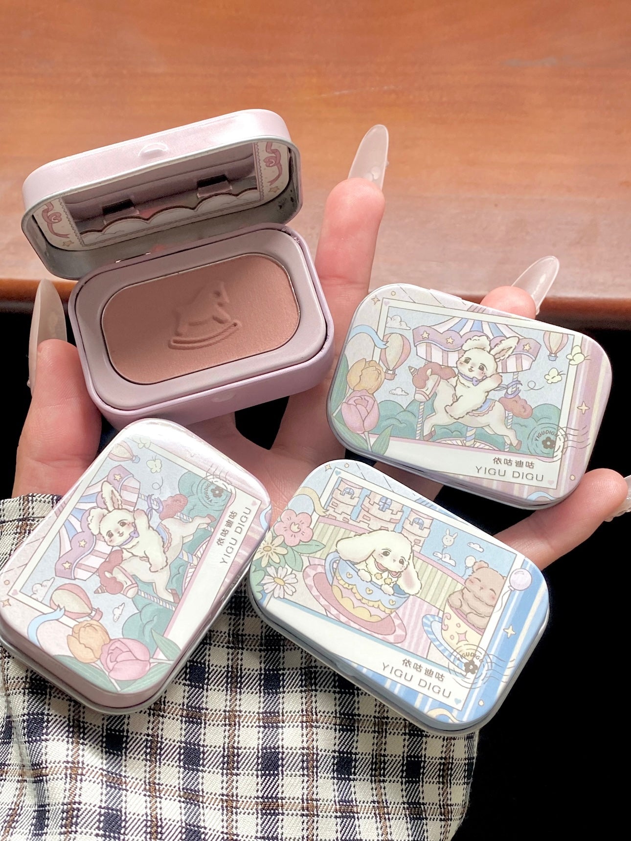 YIGUDIGU - Colorful Land Creamy Mud Blush 3g